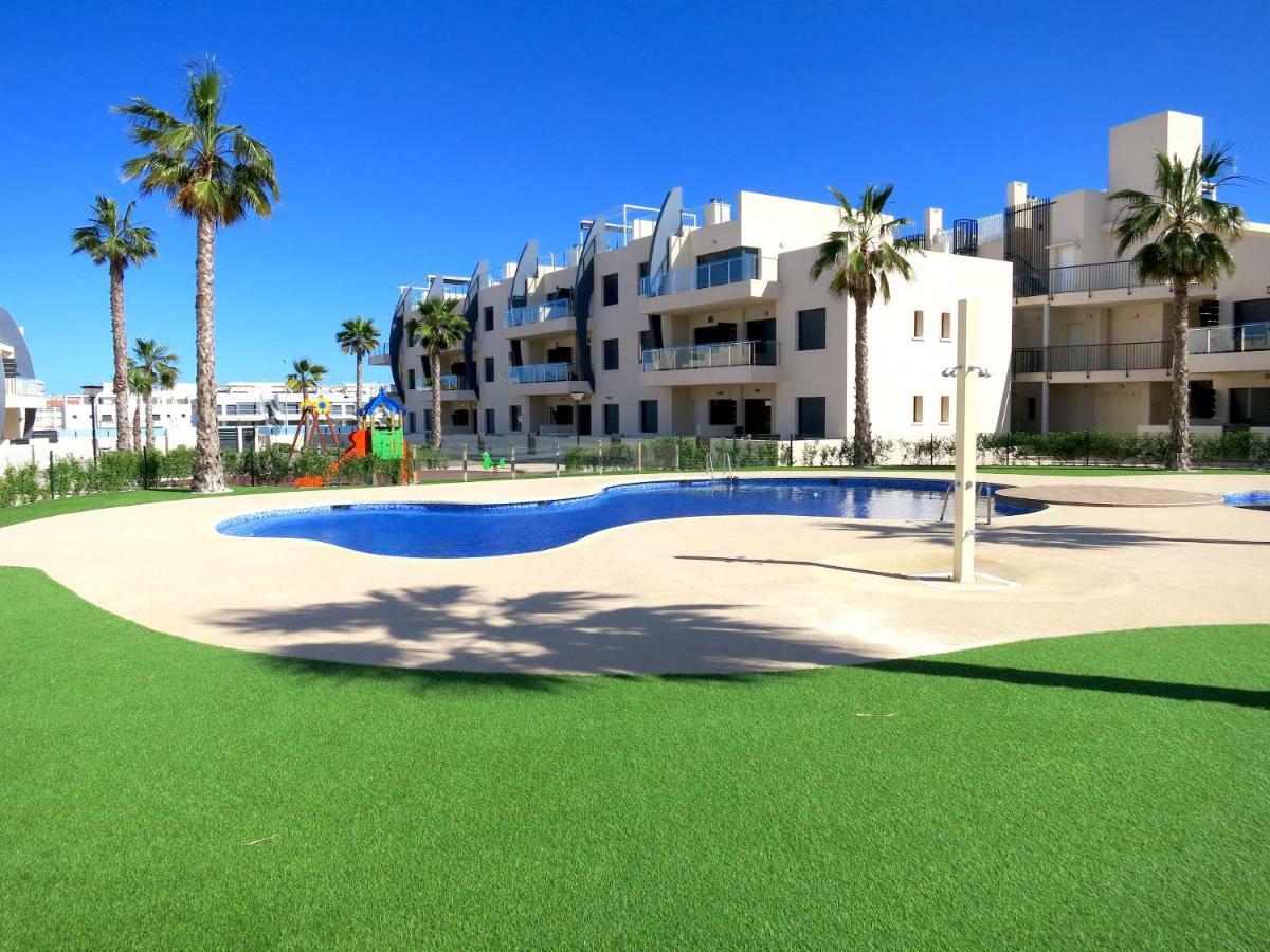 Playa Elisa Bay - Mil Palmeras بيلار ذي لا أوراذاذا المظهر الخارجي الصورة