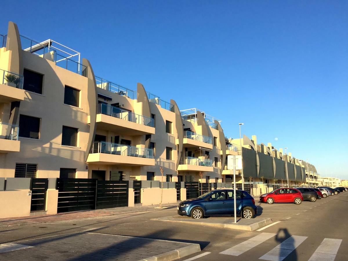 Playa Elisa Bay - Mil Palmeras بيلار ذي لا أوراذاذا المظهر الخارجي الصورة