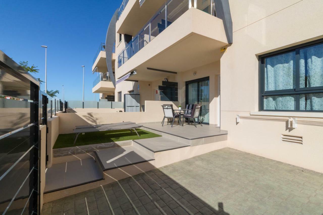 Playa Elisa Bay - Mil Palmeras بيلار ذي لا أوراذاذا المظهر الخارجي الصورة